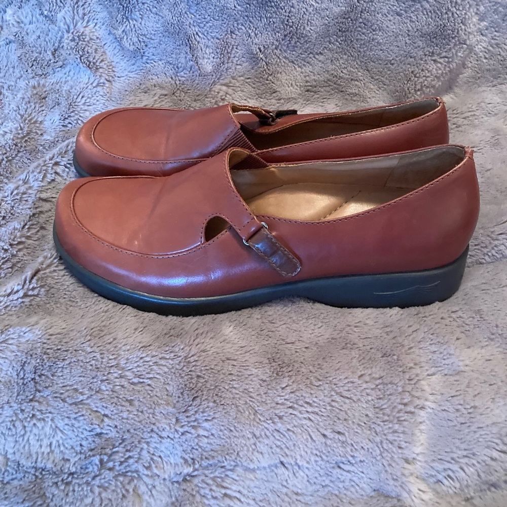 Dansko Women Darcy Shoe Size 41 10.5 Brown Leather Chunky Thick Sole Brazil - Picture 3 of 7